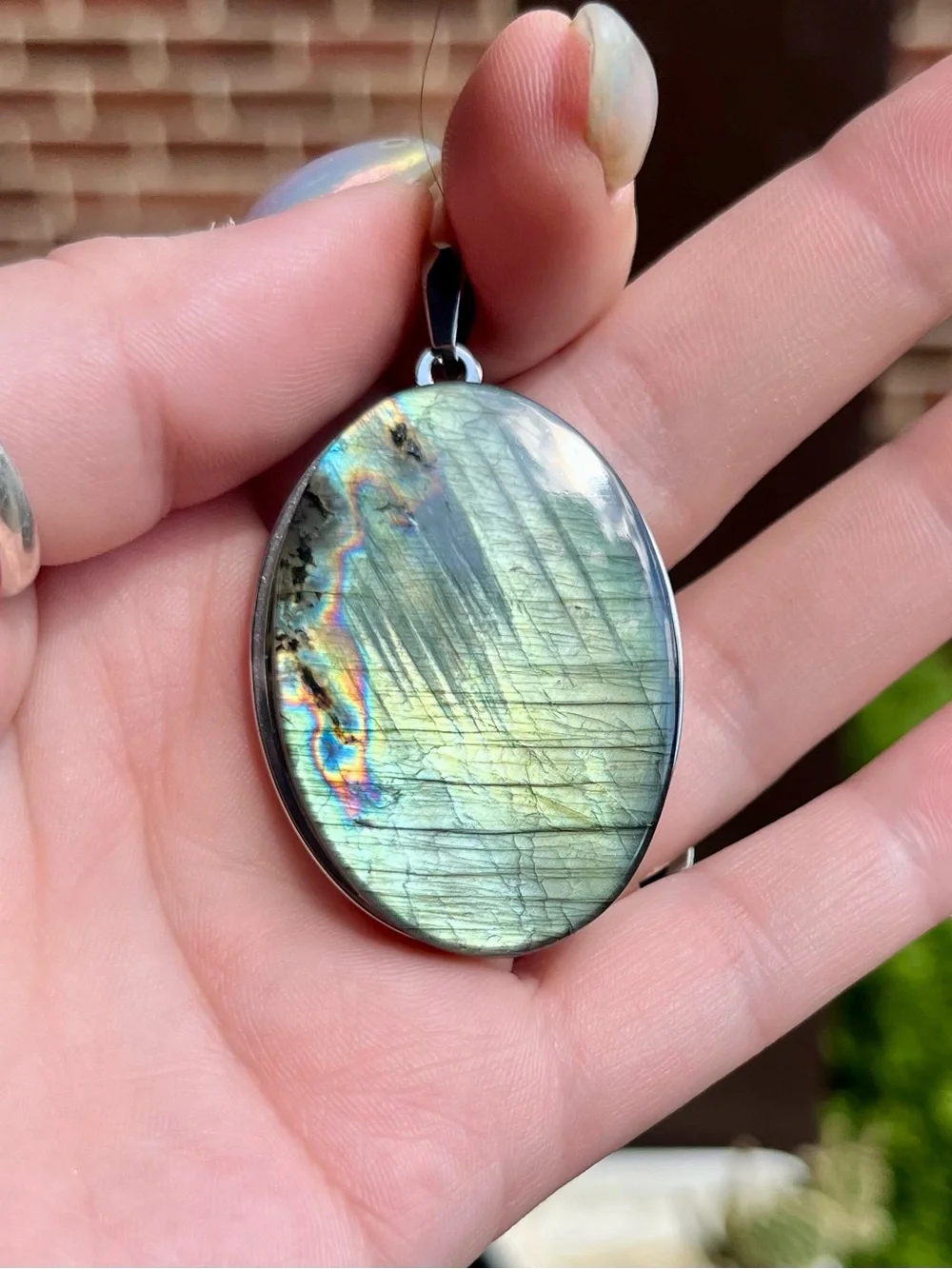 Large unique Labradorite Oval Pendant - Green Blue Flash